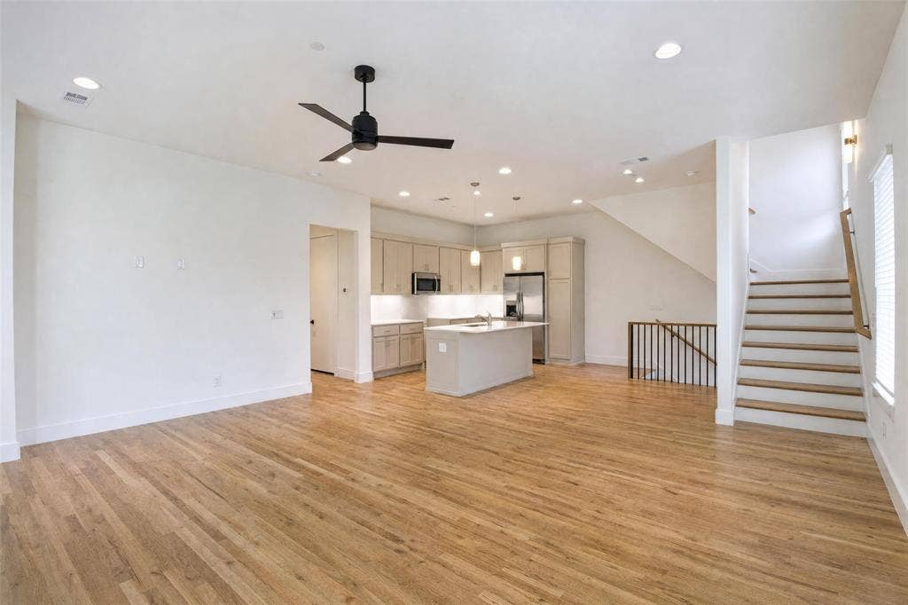 6151 Oram Street, #105, Dallas, TX 75214 6151 Oram Street, #105, Dallas, TX 75214