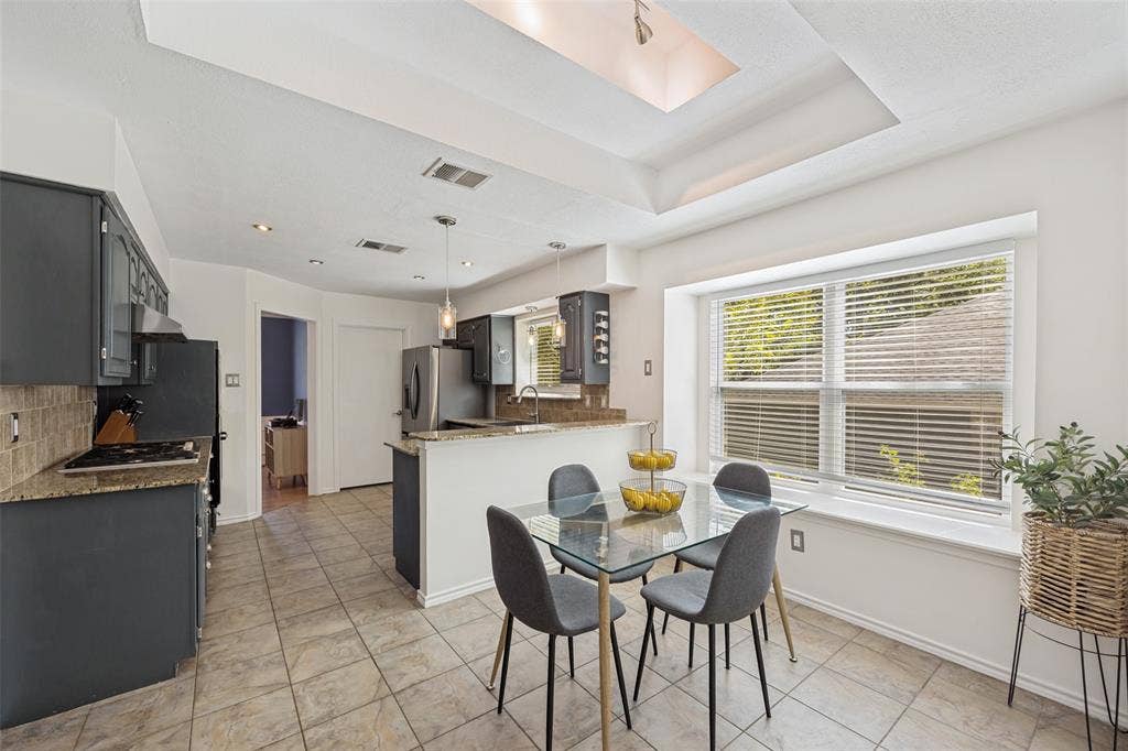 9140 Sweetwater Drive, Dallas, TX 75228