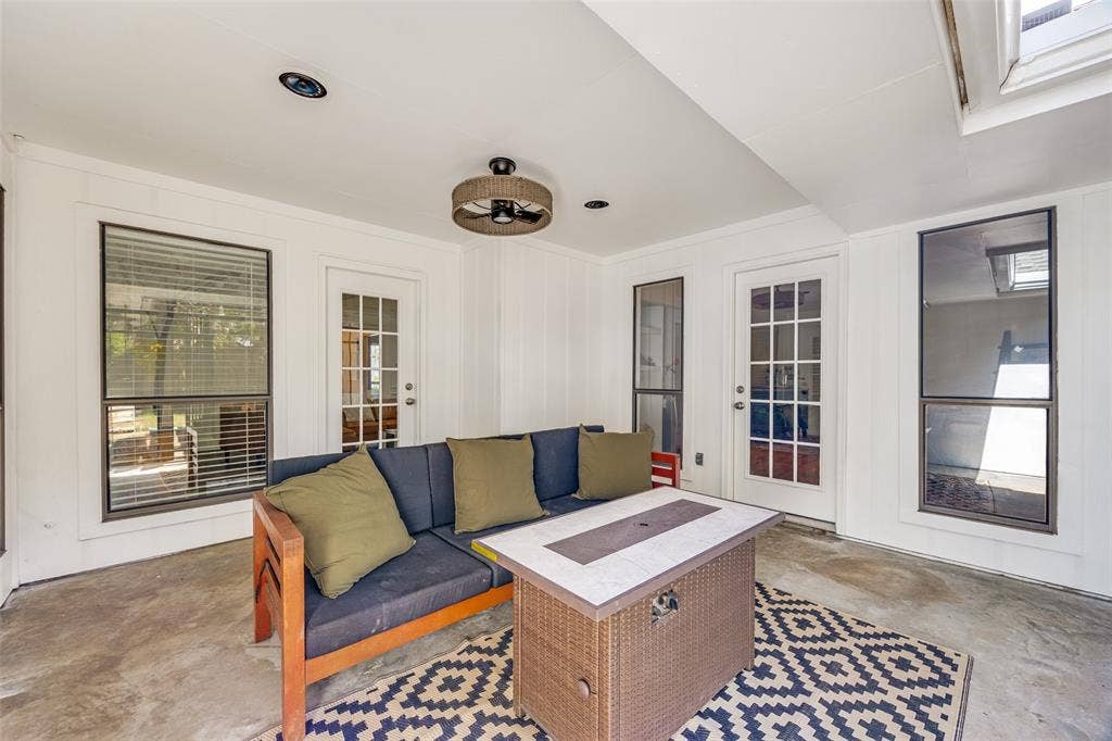 9140 Sweetwater Drive, Dallas, TX 75228