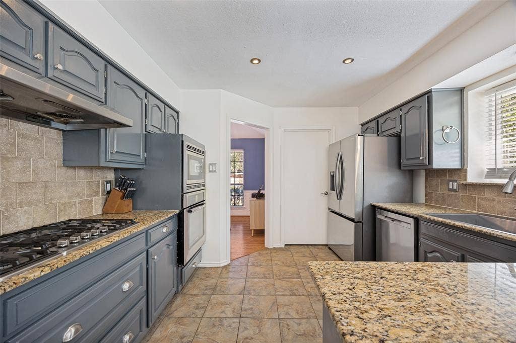 9140 Sweetwater Drive, Dallas, TX 75228
