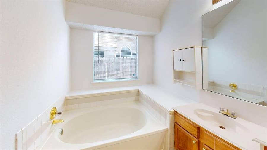 Property photo for 733 Rockett Lane, Cedar Hill, TX