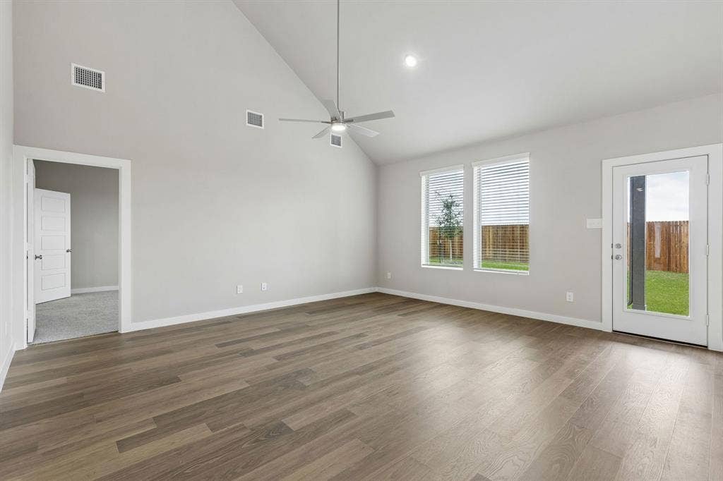 114 Whitlow Drive, McKinney, TX 75071 Living Room in the Winters home plan – REPRESENTATIVE PHOTO
