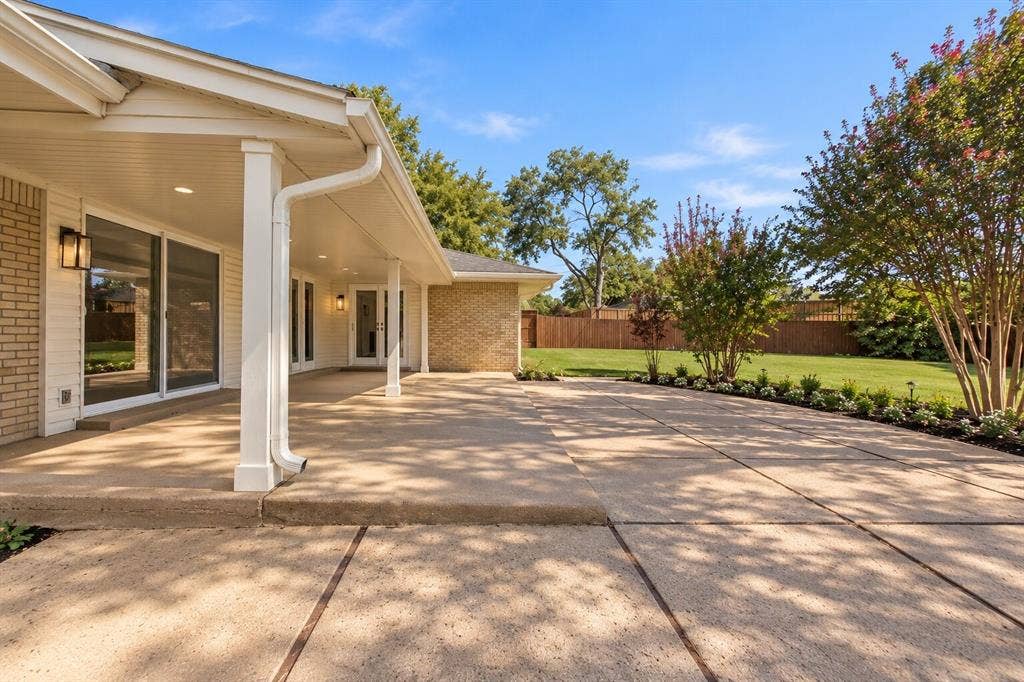 7733 Indian Springs Road, Dallas, TX 75248