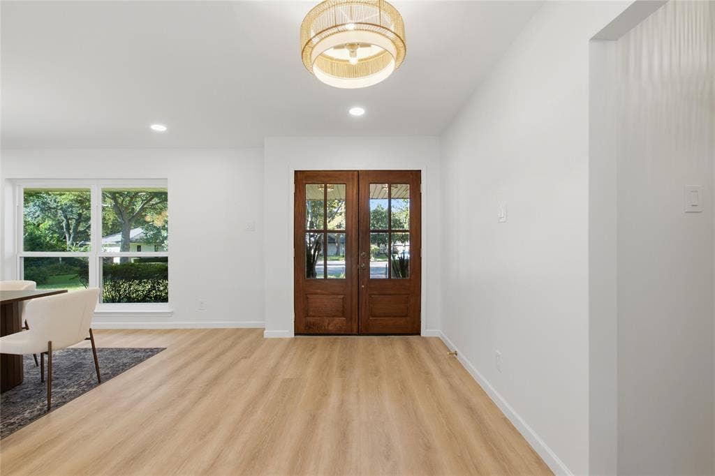7733 Indian Springs Road, Dallas, TX 75248