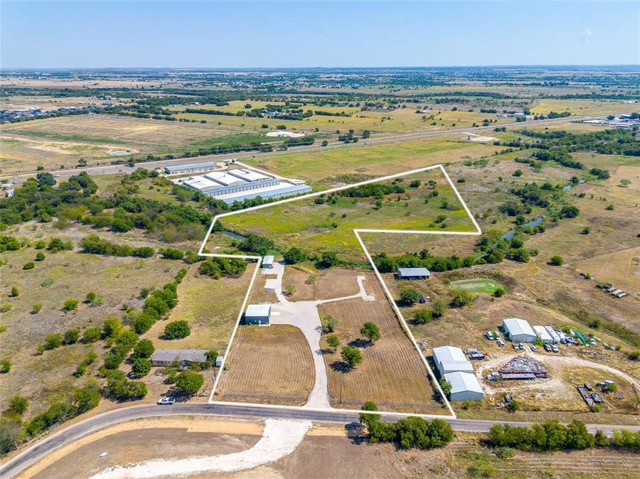 Property photo for 9210 County Road 1229, Godley, TX