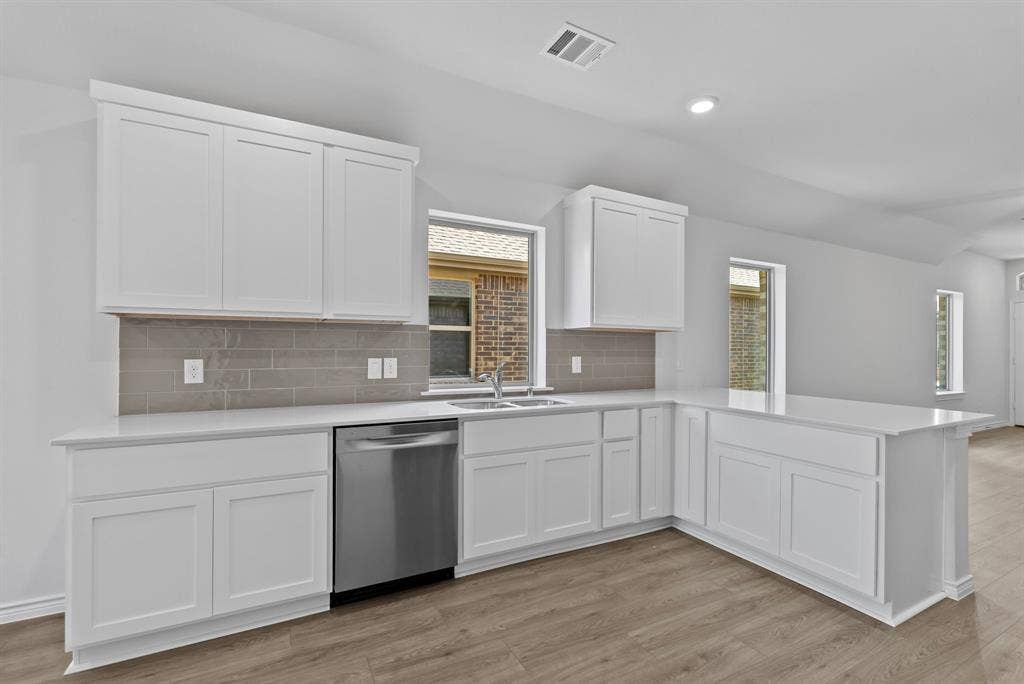 2537 Pikes Peak Way, Celina, TX 75009