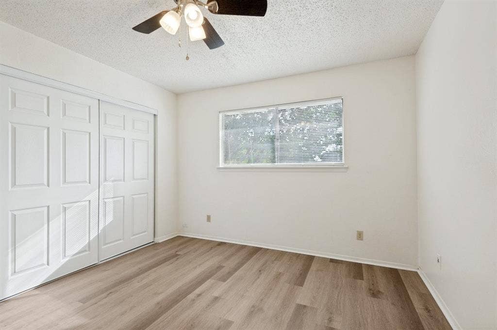 220 Brownwood Court, #222, Irving, TX 75060 220 Brownwood Court, #222, Irving, TX 75060