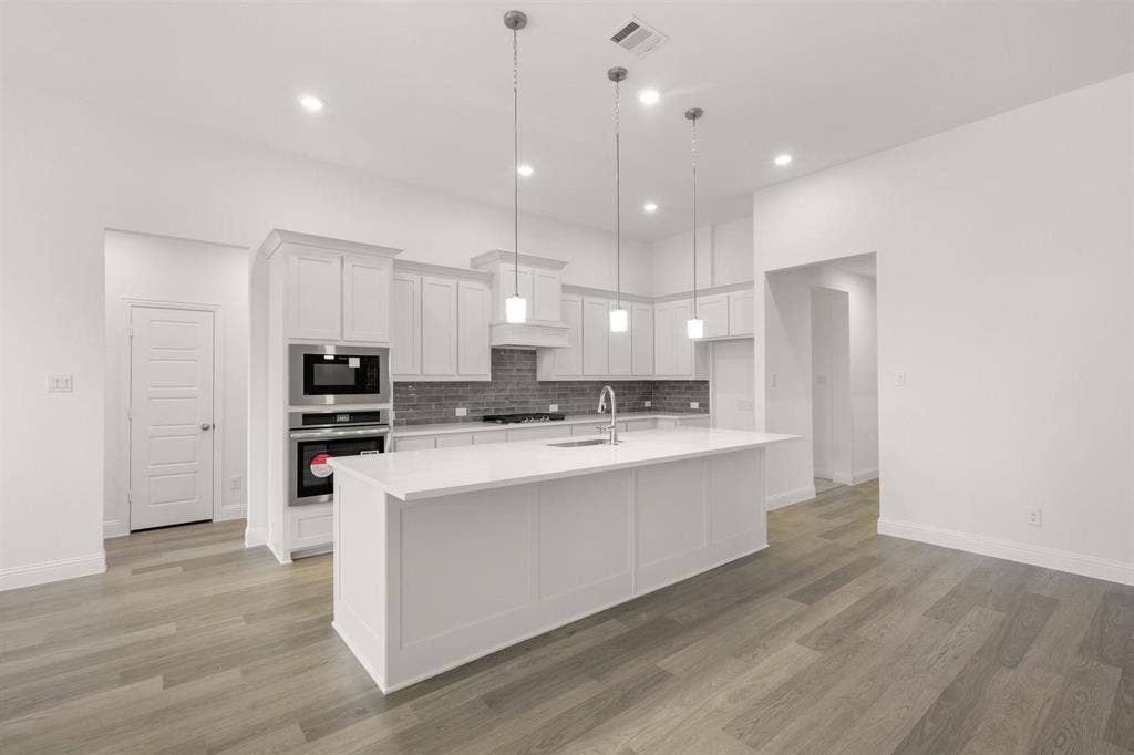 1400 Kendal Drive, DeSoto, TX 75115 Garner
