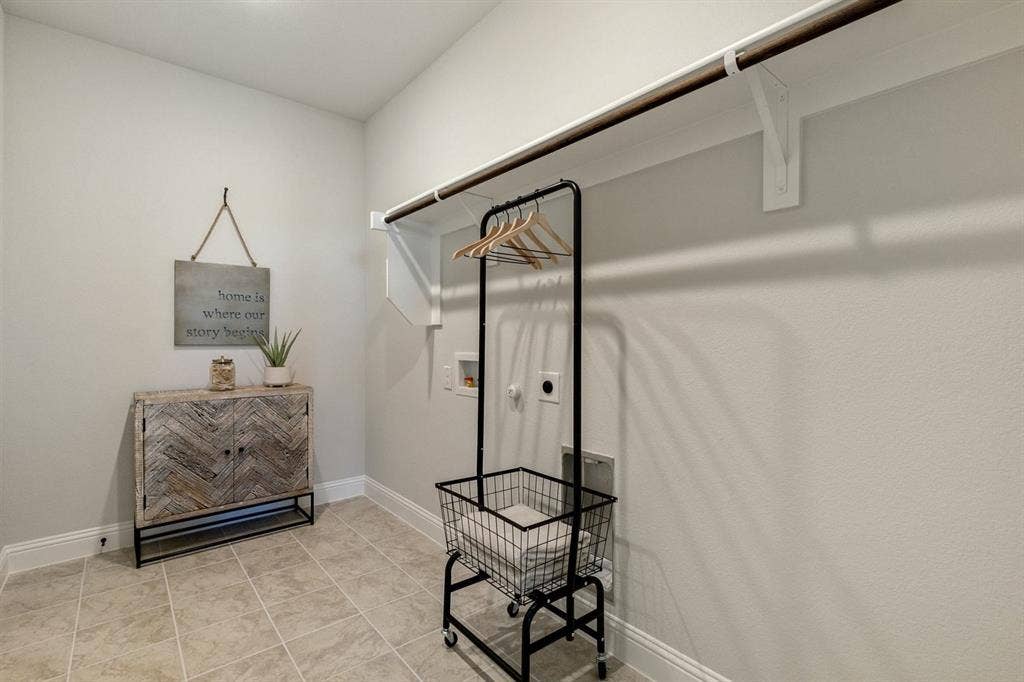 950 Reeves Drive, DeSoto, TX 75115 Willow