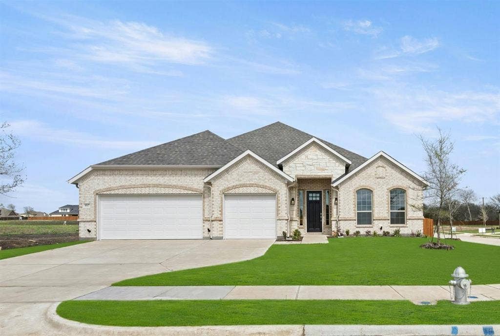 970 Richard Pittmon Drive, DeSoto, TX 75115 Garner
