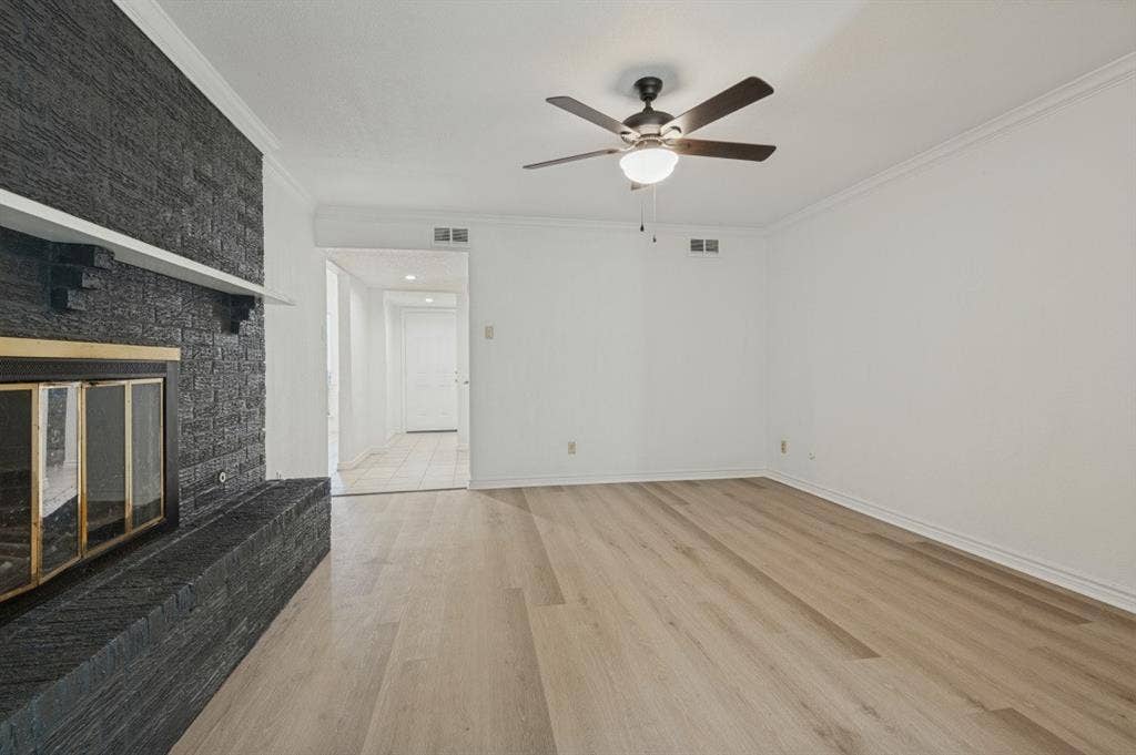 224 Brownwood Court, #226, Irving, TX 75060 224 Brownwood Court, #226, Irving, TX 75060