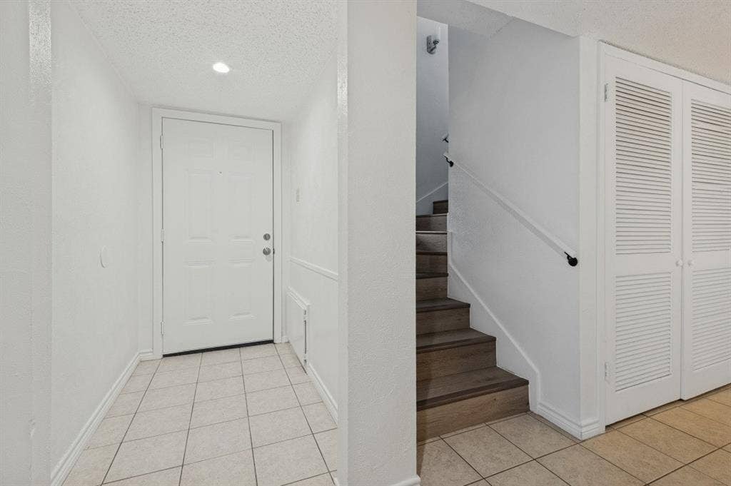 224 Brownwood Court, #226, Irving, TX 75060 224 Brownwood Court, #226, Irving, TX 75060