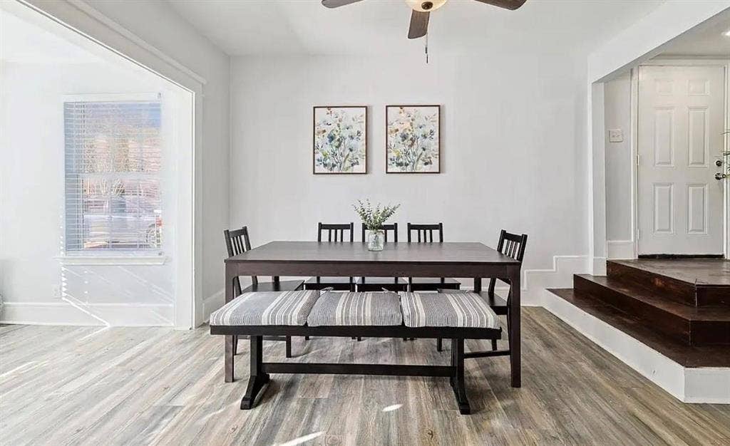 702 N Edgefield Avenue, Dallas, TX 75208