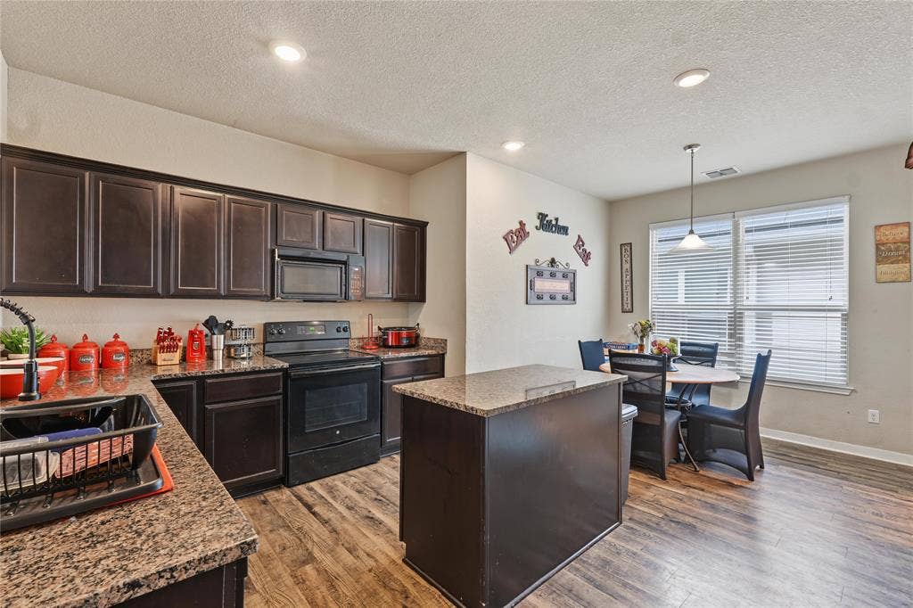 10620 Langham Drive, Waco, TX 76708