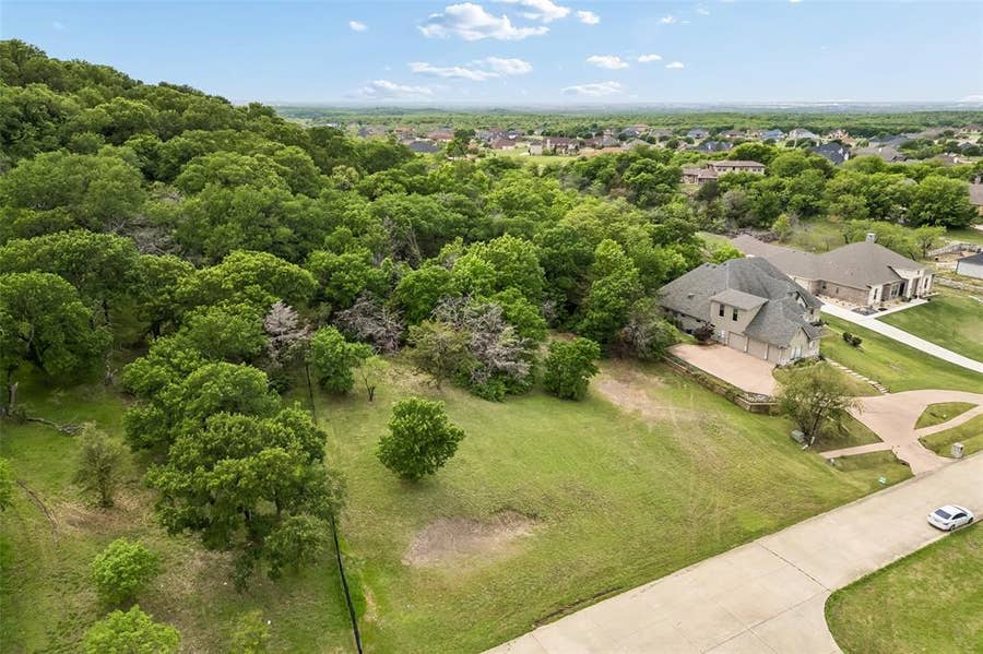 Property photo for 2466 Creekwood Drive, Cedar Hill, TX
