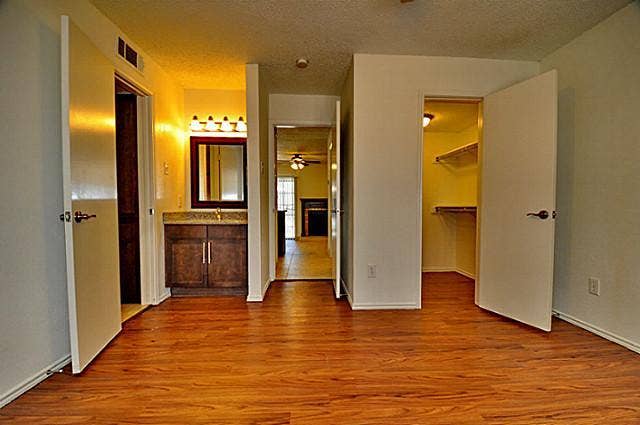 6910 Skillman Street, #1020, Dallas, TX 75231