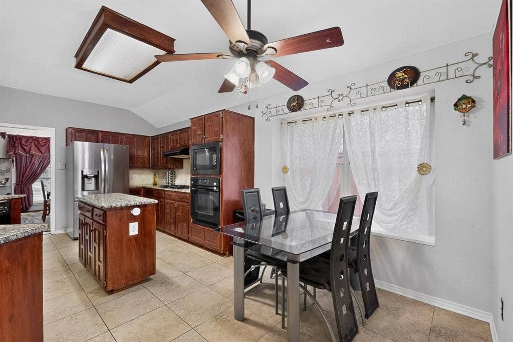 2605 Buck Drive, Mesquite, TX 75181