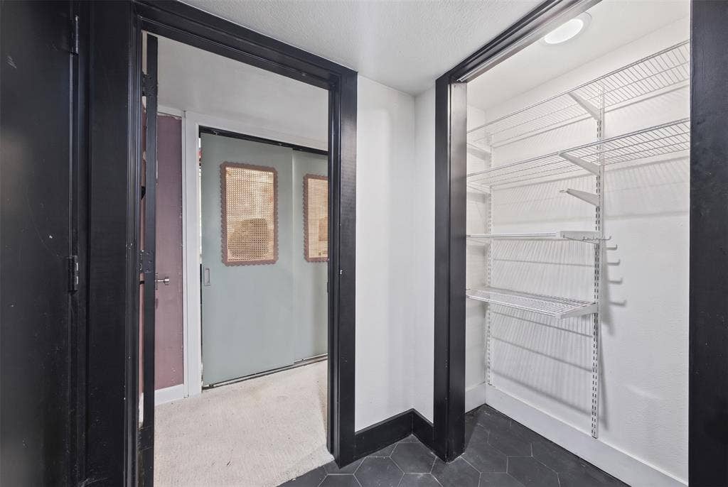 605 Ranier Circle, Garland, TX 75041 605 Ranier Circle, Garland, TX 75041
