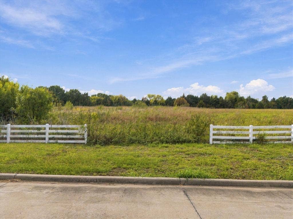 11 W Berkeley, Sunnyvale, TX 75182