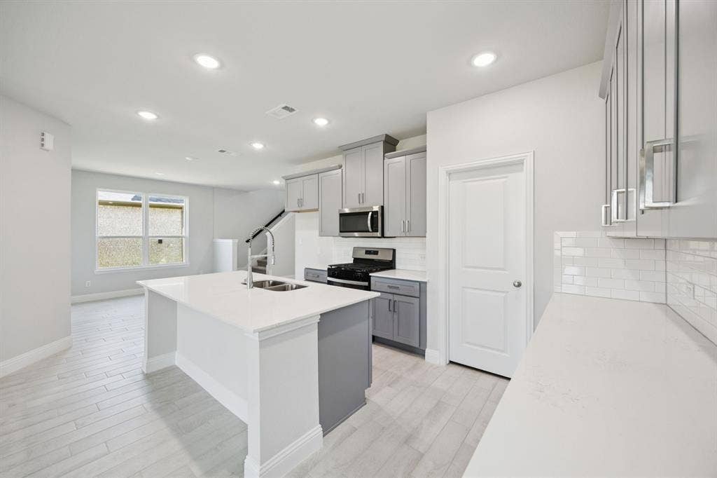 528 Magellan Road, Seagoville, TX 75159 Representative Photo - Not Actual Home *