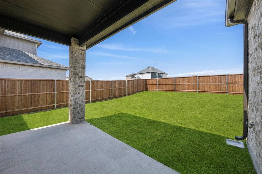 528 Magellan Road, Seagoville, TX 75159 Representative Photo - Not Actual Home *