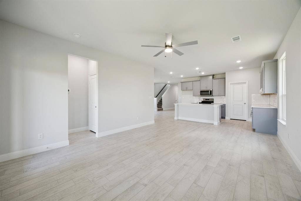 528 Magellan Road, Seagoville, TX 75159 Representative Photo - Not Actual Home *