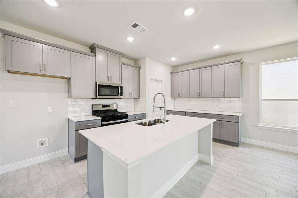528 Magellan Road, Seagoville, TX 75159 Representative Photo - Not Actual Home *