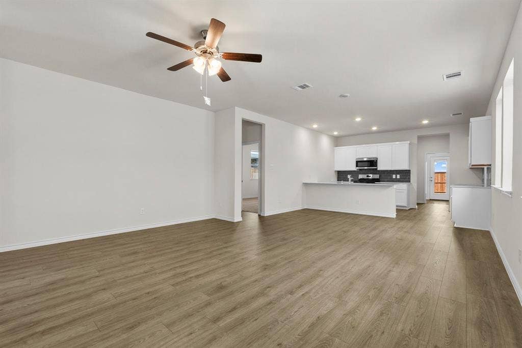 2509 Fairweather Drive, Celina, TX 75009 2509 Fairweather Drive, Celina, TX 75009