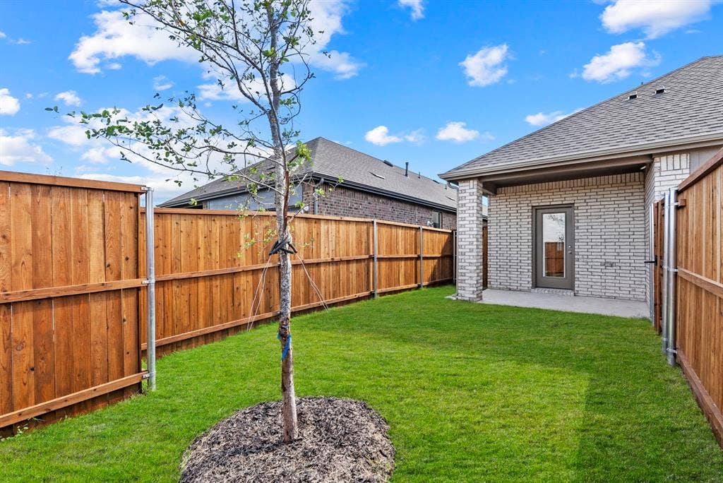 2509 Fairweather Drive, Celina, TX 75009 2509 Fairweather Drive, Celina, TX 75009