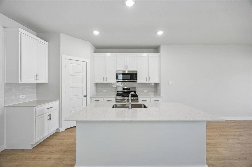 111 Longhorn Lane, Lavon, TX 75166 Rev P