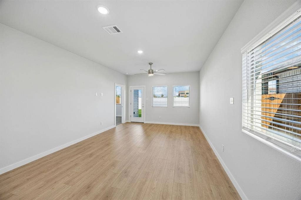 111 Longhorn Lane, Lavon, TX 75166 Rev P