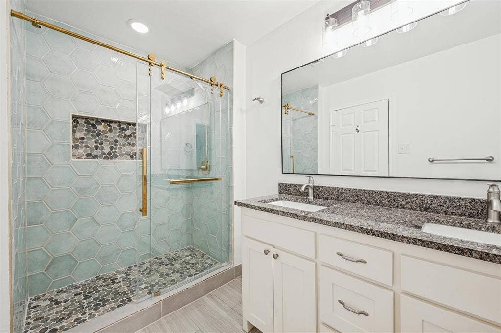 13706 Charcoal Lane, Farmers Branch, TX 75234 13706 Charcoal Lane, Farmers Branch, TX 75234