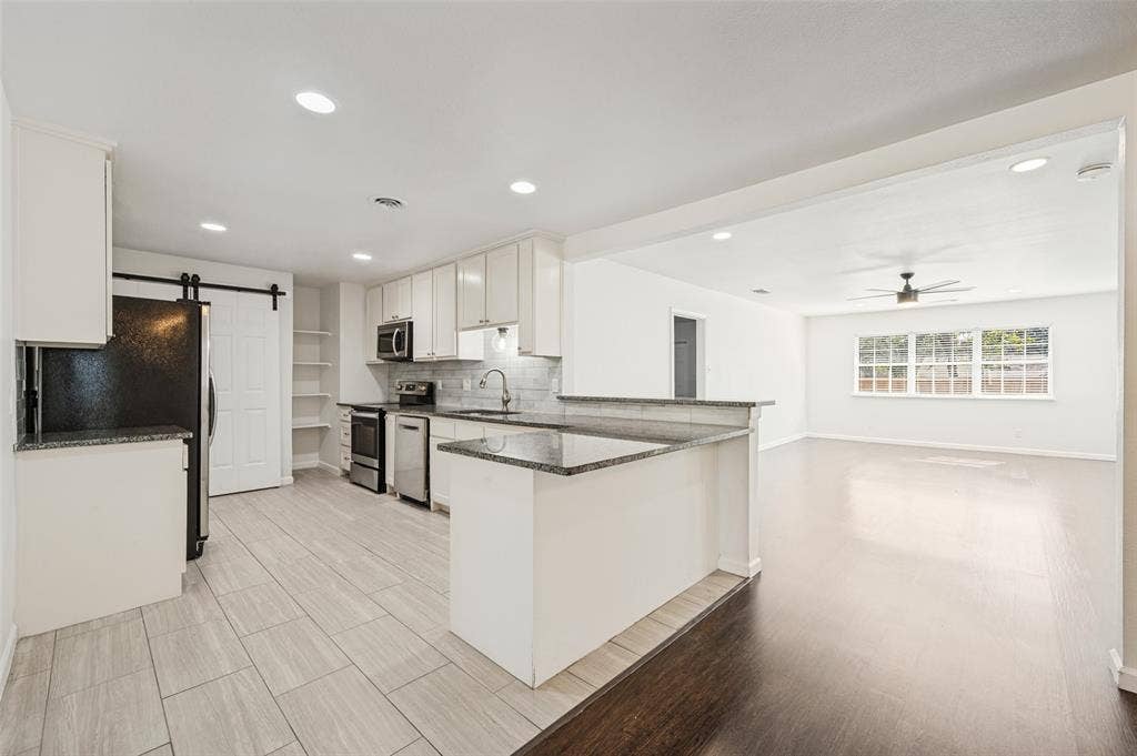13706 Charcoal Lane, Farmers Branch, TX 75234 13706 Charcoal Lane, Farmers Branch, TX 75234