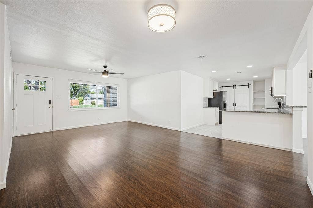 13706 Charcoal Lane, Farmers Branch, TX 75234 13706 Charcoal Lane, Farmers Branch, TX 75234
