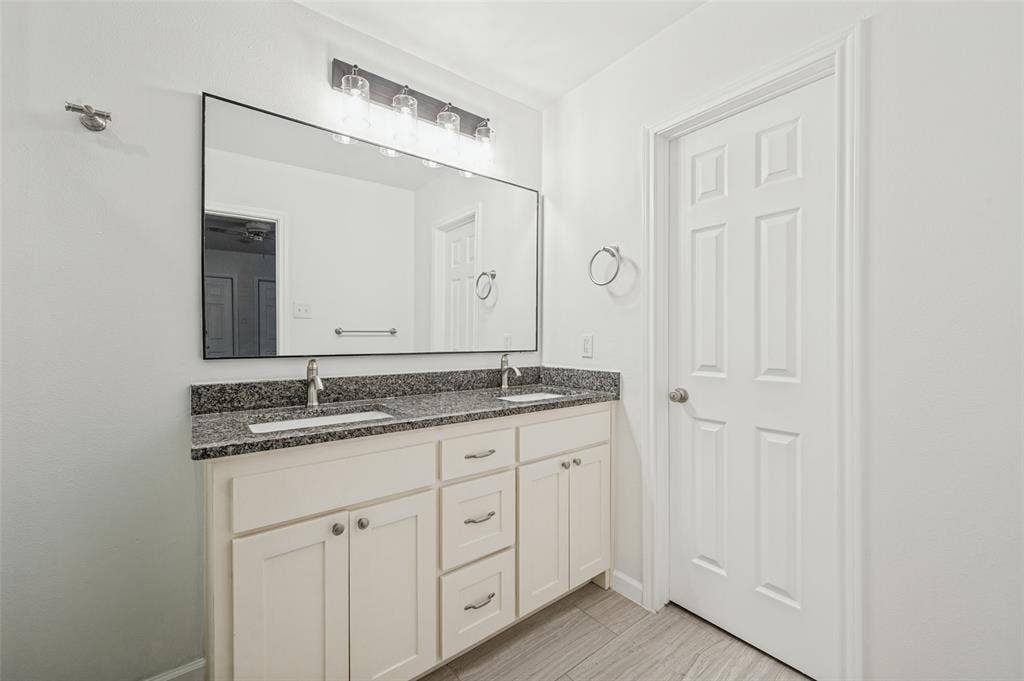 13706 Charcoal Lane, Farmers Branch, TX 75234 13706 Charcoal Lane, Farmers Branch, TX 75234
