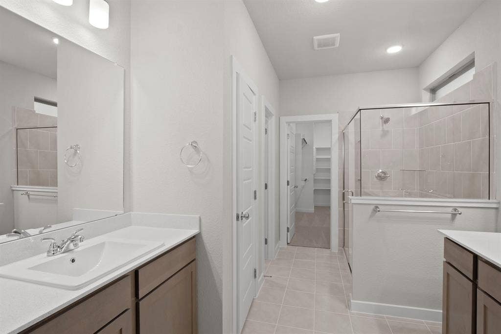 Primary Bathroom in the Willow home plan – REPRESENTATIVE PHOTO