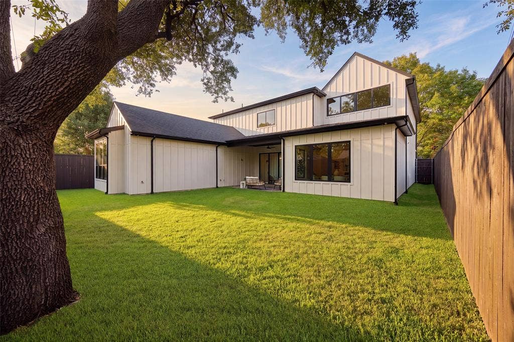 6140 Sudbury Drive, Dallas, TX 75214