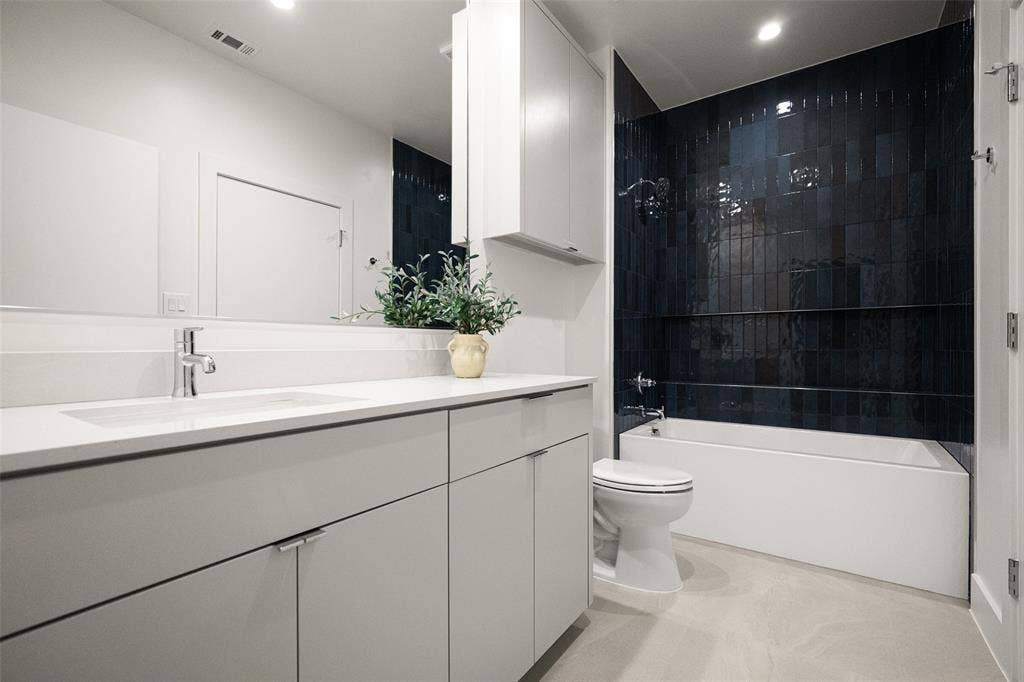 6140 Sudbury Drive, Dallas, TX 75214
