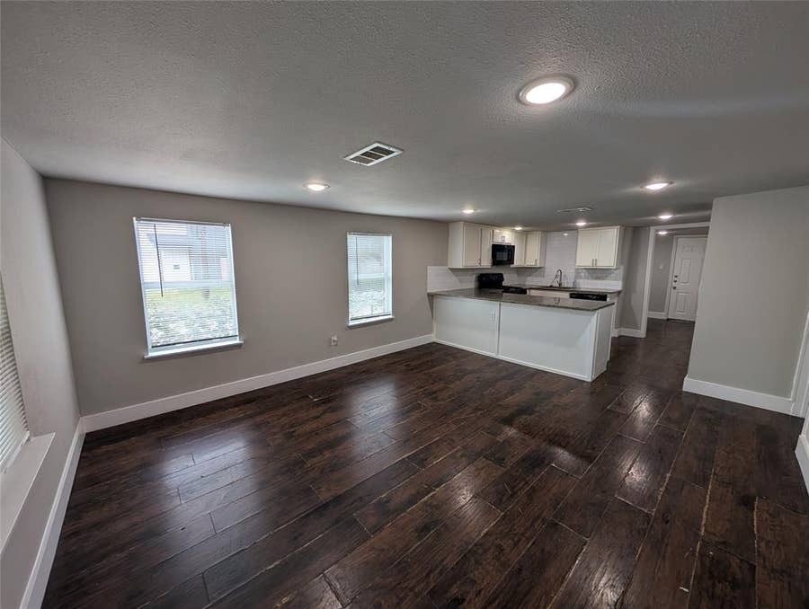 Property photo for 2321 Starks Avenue, Dallas, TX