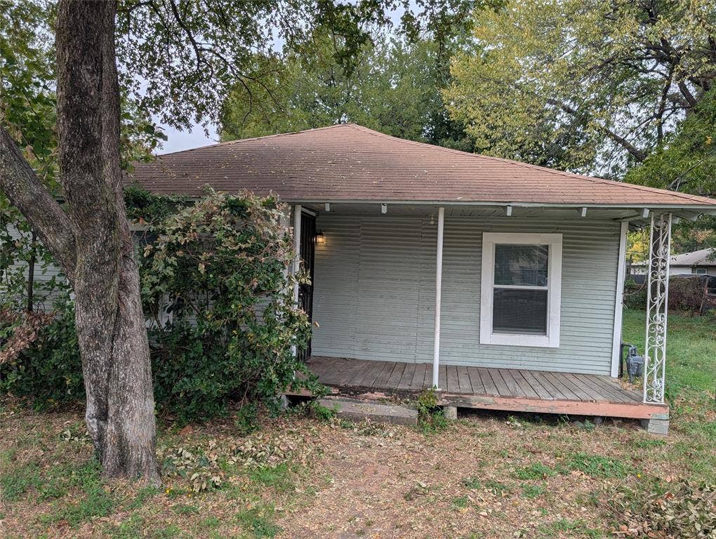 2321 Starks Avenue, Dallas, TX 75215