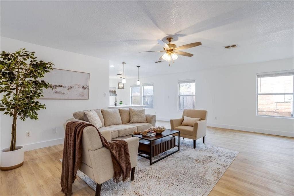1422 Eastview Drive, Garland, TX 75040