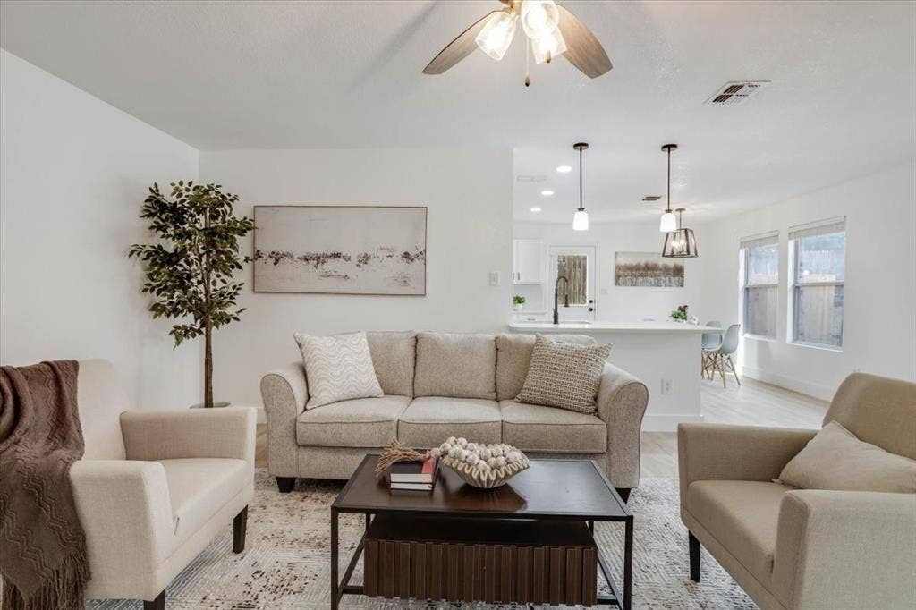 1422 Eastview Drive, Garland, TX 75040