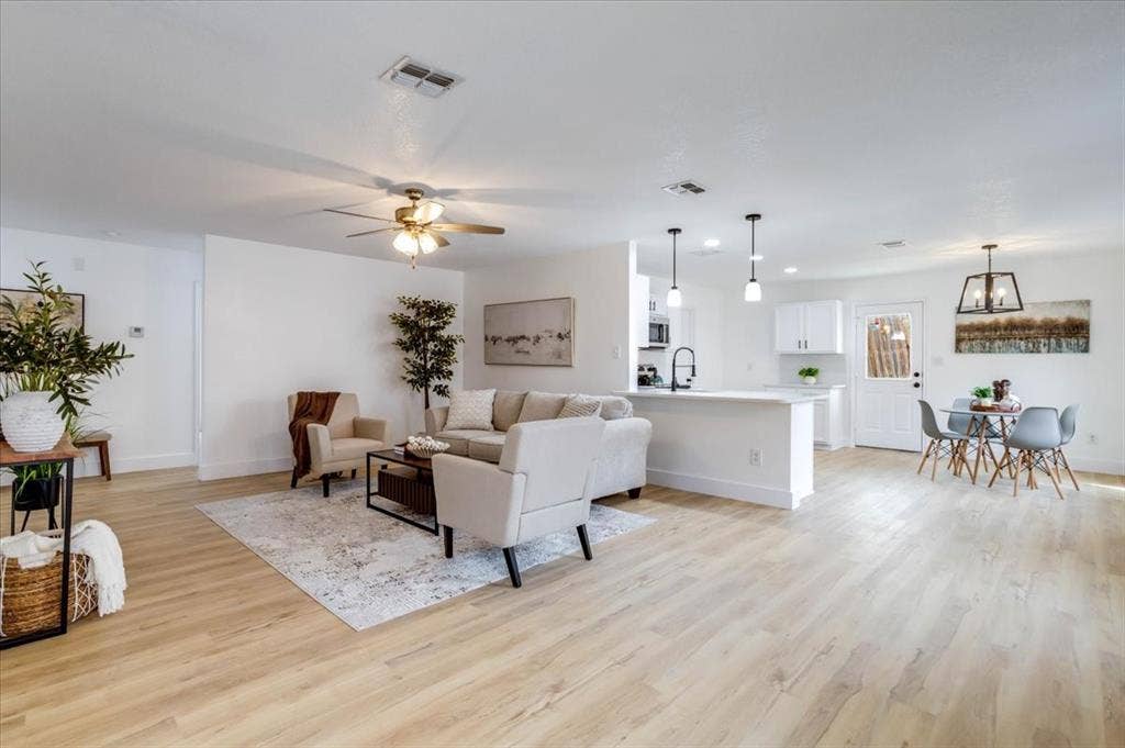 1422 Eastview Drive, Garland, TX 75040