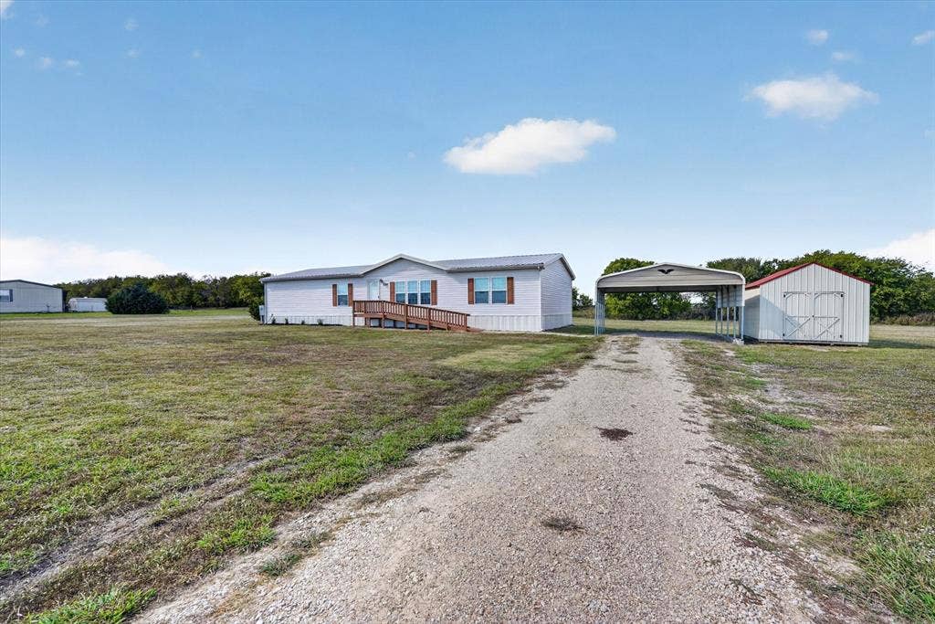 2130 Branden Lane, Caddo Mills, TX 75135 2130 Branden Lane, Caddo Mills, TX 75135