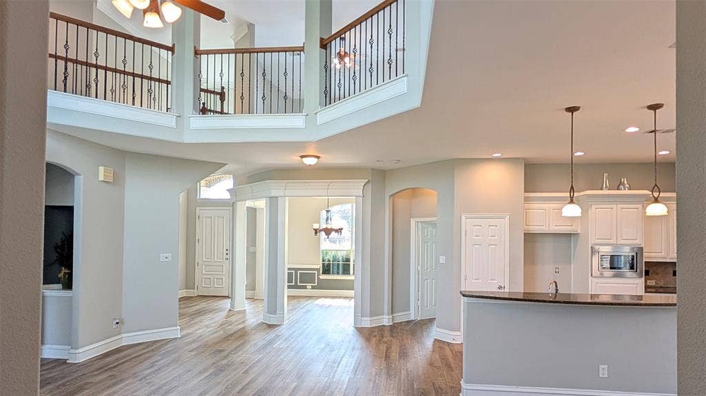 4221 Crestfield Drive, Richardson, TX 75082 4221 Crestfield Drive, Richardson, TX 75082