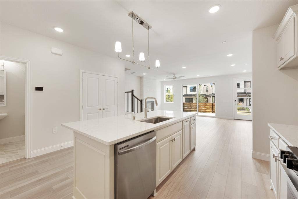 2029 Hillard Mews, Celina, TX 75009