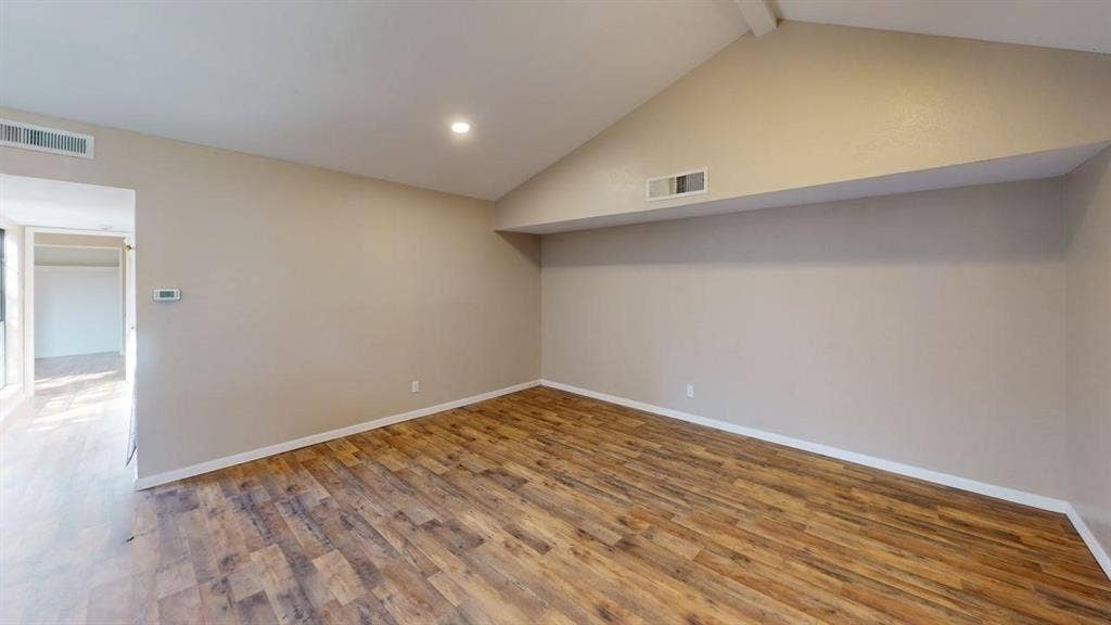 510 Matterhorn Street, Cedar Hill, TX 75104 Vaulted ceiling, wood-finish flooring, and recessed lighting