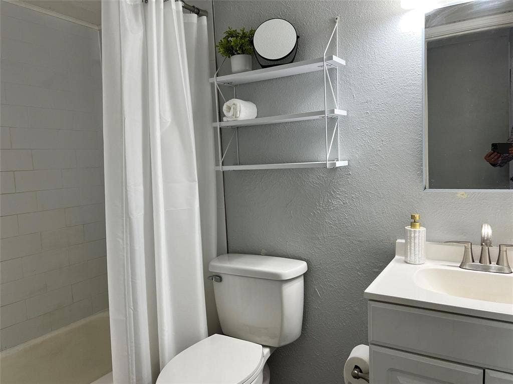 7621 Mccallum Boulevard, #304, Dallas, TX 75252 7621 Mccallum Boulevard, #304, Dallas, TX 75252