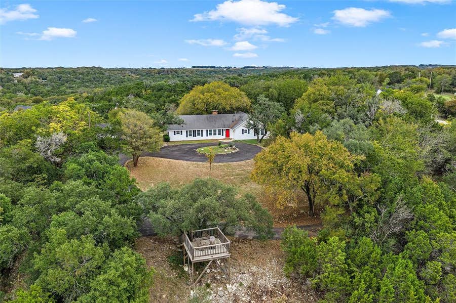Property photo for 101 Priddy Drive, Valley Mills, TX