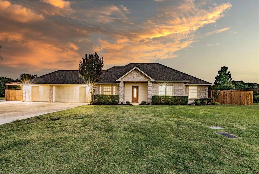 Property photo for 2201 Bradford Drive, Prosper, TX